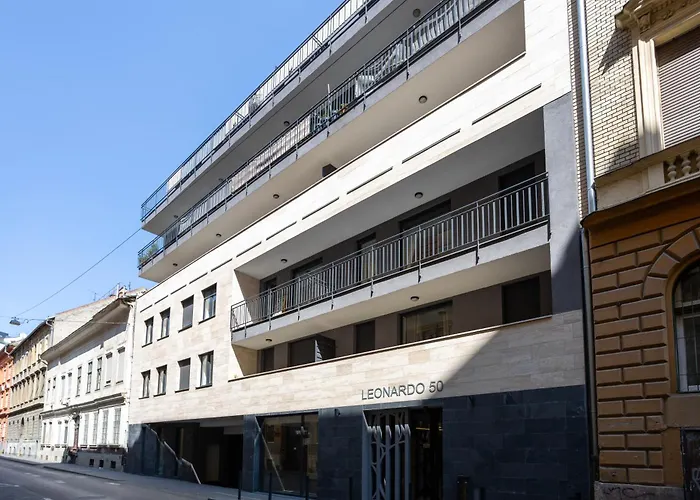 Apartman Vivid With Balcony With Free Private Parking *