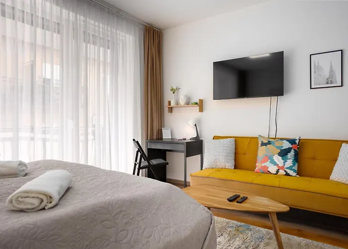 Vivid With Balcony With Free Private Parking Apartamento Budapest